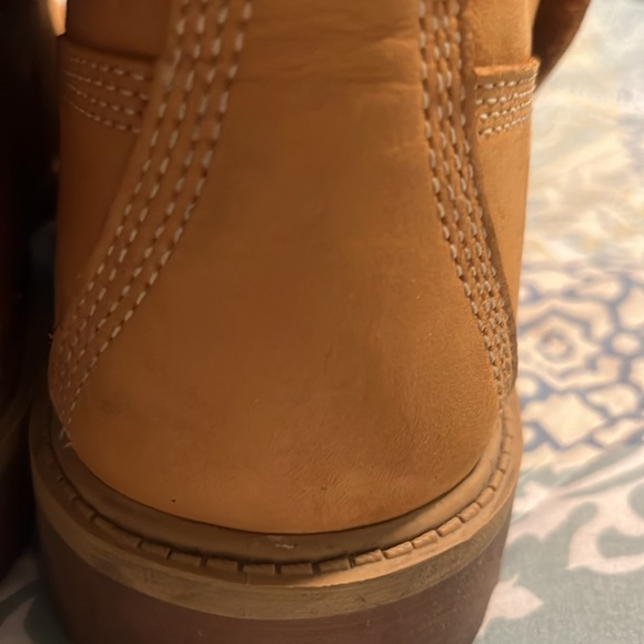 Shoes - Picture 9 of 12